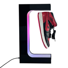 Load image into Gallery viewer, svævende skodisplay