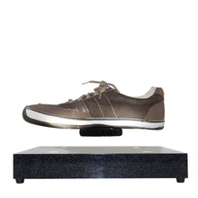 Load image into Gallery viewer, Levitationsstand til præsentation af smykker, skulpturer, gadgets og kontorartikler op til 500 g