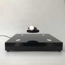 Load image into Gallery viewer, Magnetisk levitationsstand som en imponerende løsning til at fremvise kunstdekorationer og andre objekter med elegance og præcision